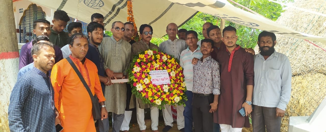 বিএসপি চট্টগ্রাম জেলা কমিটির পক্ষে প্রয়াত বুলবুলানন্দ গিরি মহারাজের সমাধিতে শ্রদ্ধাঞ্জলি অর্পণ